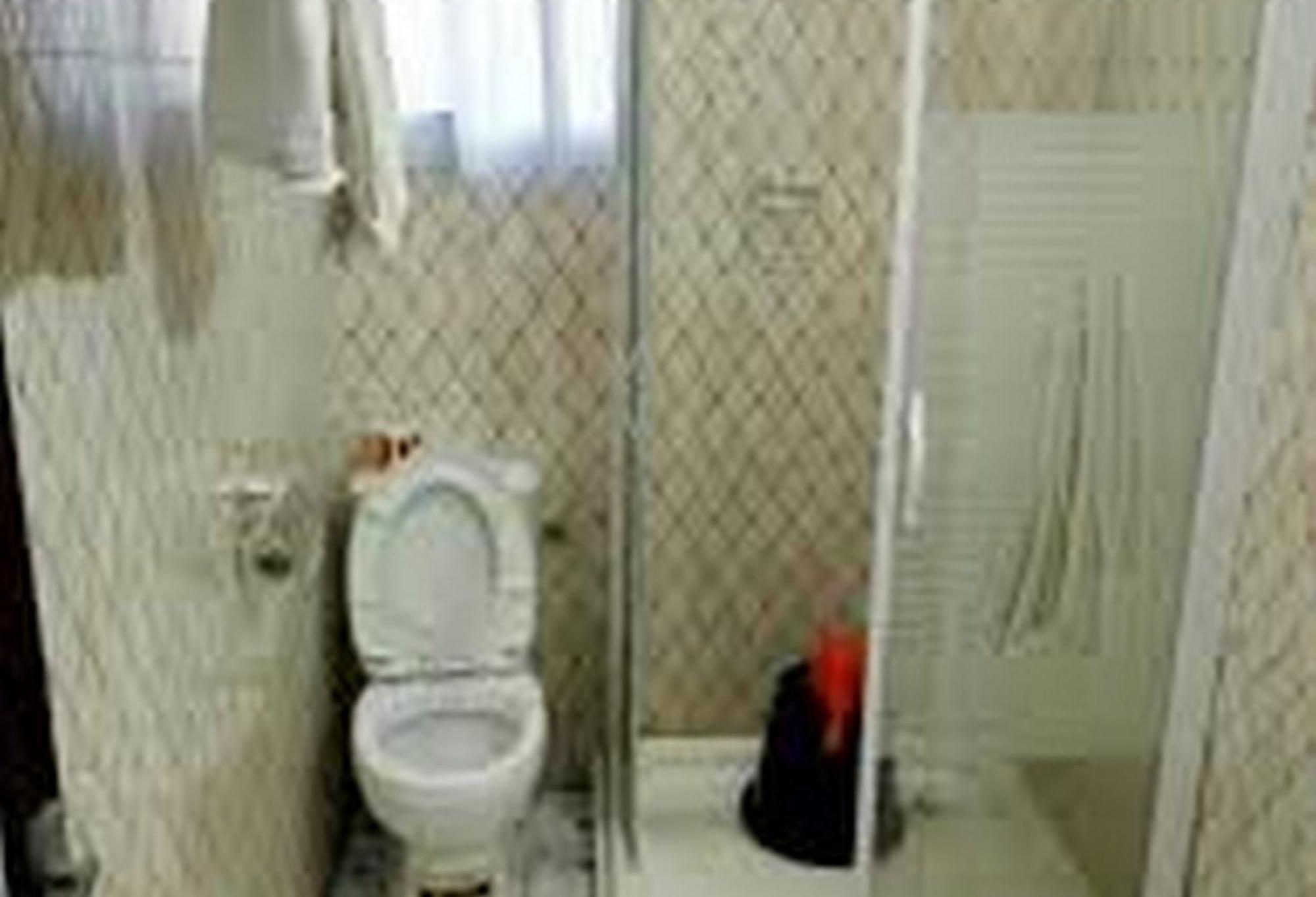 Room In Lodge - Seth Hotel Asaba Kültér fotó